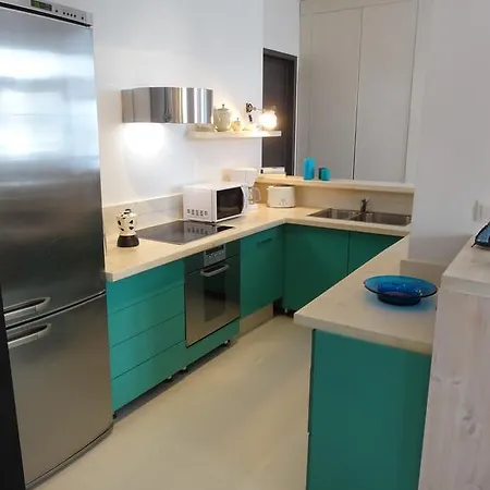 Апартаменты Luxurius Modern Stylish